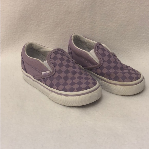 light purple checkered slip on vans